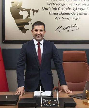 Kuşadası Belediye Başkanı kim, hangi partiden? Ömer Günel’e şafak operasyonu