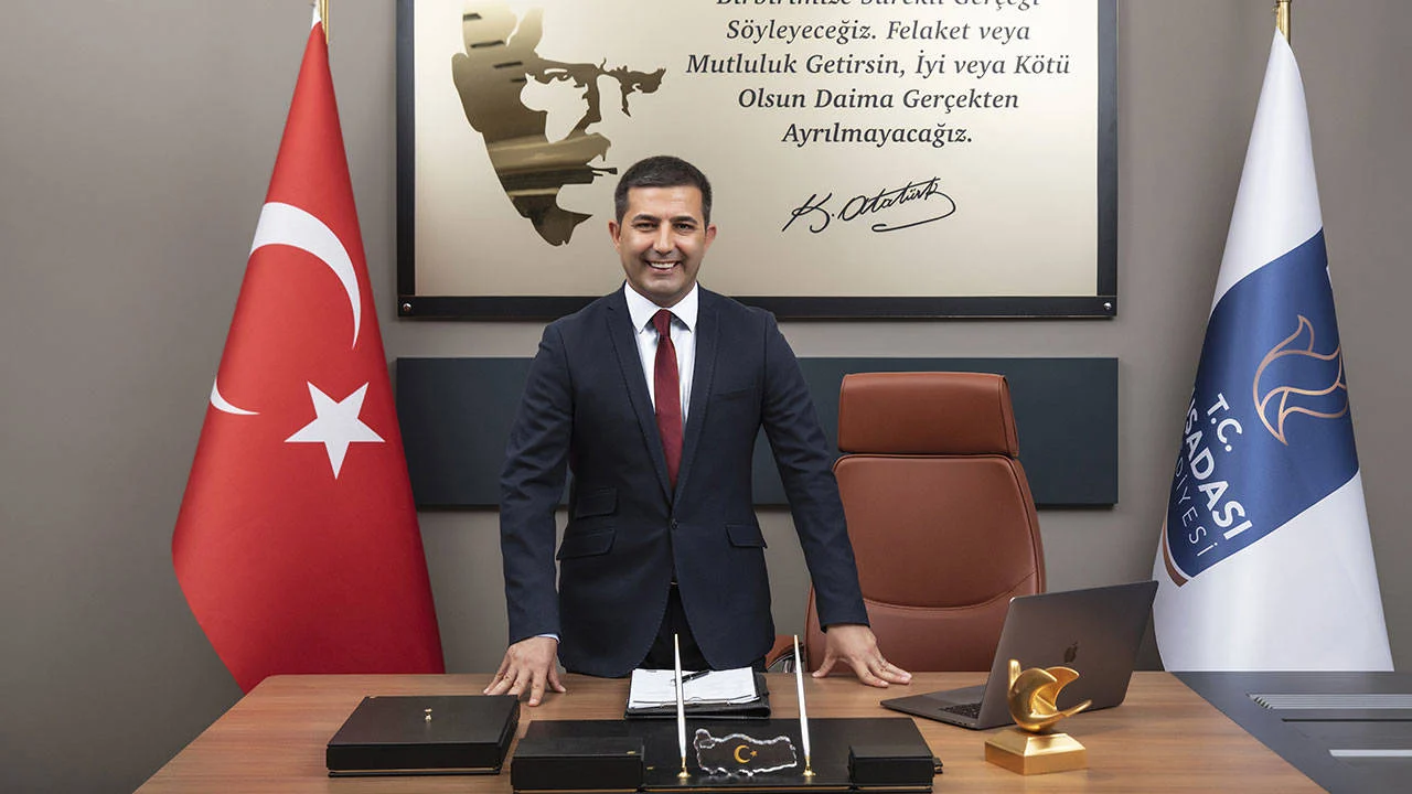 Kuşadası Belediye Başkanı kim, hangi partiden? Ömer Günel’e şafak operasyonu