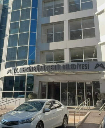 Mersin’de belediye soruşturmasında 20 gözaltı daha