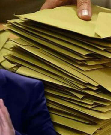 AK Parti anketten birinci çıktı Mehmet Metiner isyan etti: “İçime sindiremiyorum”