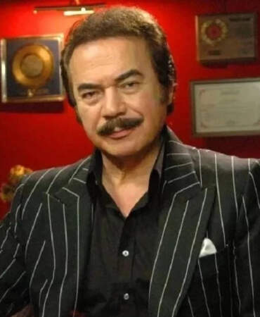 “Baba” lakabının hakkını verdi: Orhan Gencebay en kıymetli emanetinden vazgeçti