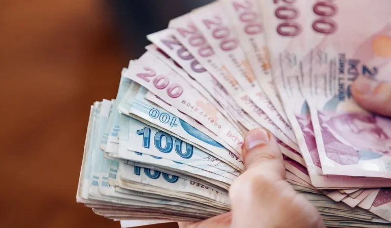 Özel sektör çalışanları dikkat: Bayramda 4.954 TL ek ödeme yatabilir
