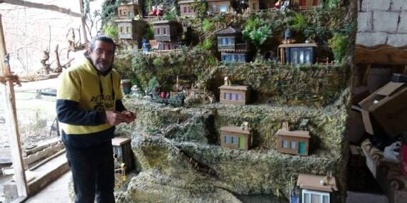 Oğluna oyuncak yapmak için başladı, 15 yılını ahşaplara verdi! Şimdi hareketli sanat eserlerine dönüşüyor
