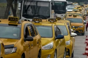 Taksiden inerken buna dikkat etmeyene ceza kesilecek! O sistem resmen değişti