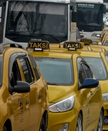 Taksiden inerken buna dikkat etmeyene ceza kesilecek! O sistem resmen değişti