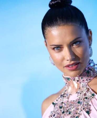 Adriana Lima boy kriterini açıkladı! Boy skalası tartışma yarattı