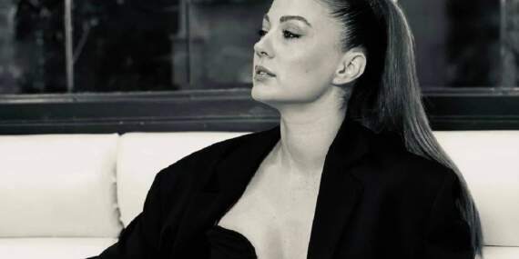 ‘Çirkin adam seviyorum’ demişti: Burcu Özberk’ten Adriana Lima’nın eski sevgilisiyle yeni hamle