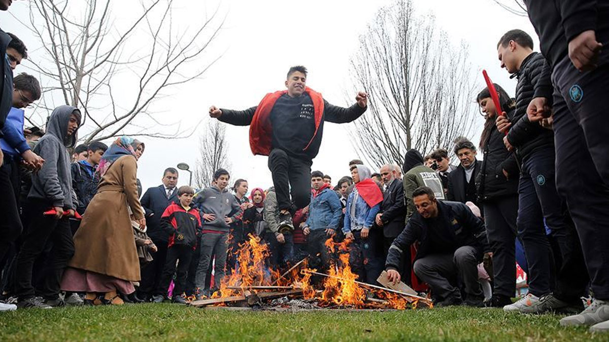 DEM Parti’den kanun teklifi: Nevruz resmi tatil ilan edilsin