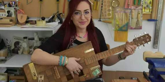 Türkiye’de ondan başka yok! Müziğe yön veriyor, 15 yıldır kanun yapıyor
