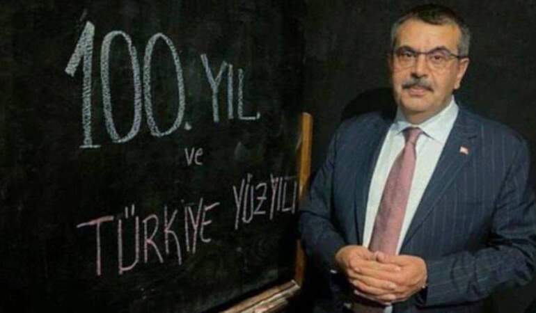 CHP’den Bakan Tekin’in 18 Mart mesajına tepki: Atatürk’ü yok sayan bir anlayışın bu millete vereceği hiçbir şey yoktur”