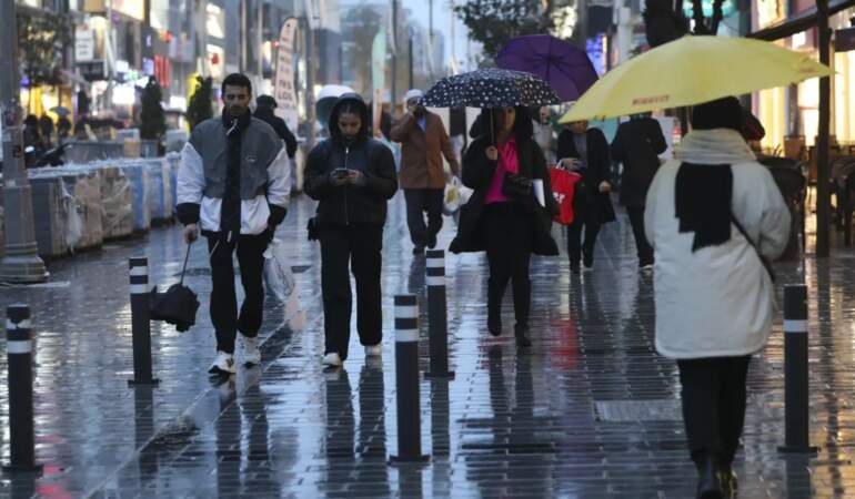 Bayram tatilinde yağışlı hava etkili olacak