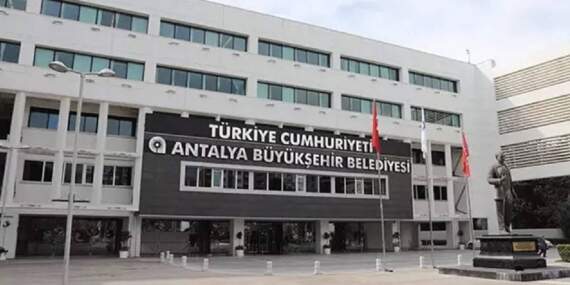 Antalya Büyükşehir Belediyesi soruşturmasında yeni gelişme: Tahliye edilen 3 kişi hakkında yakalama kararı