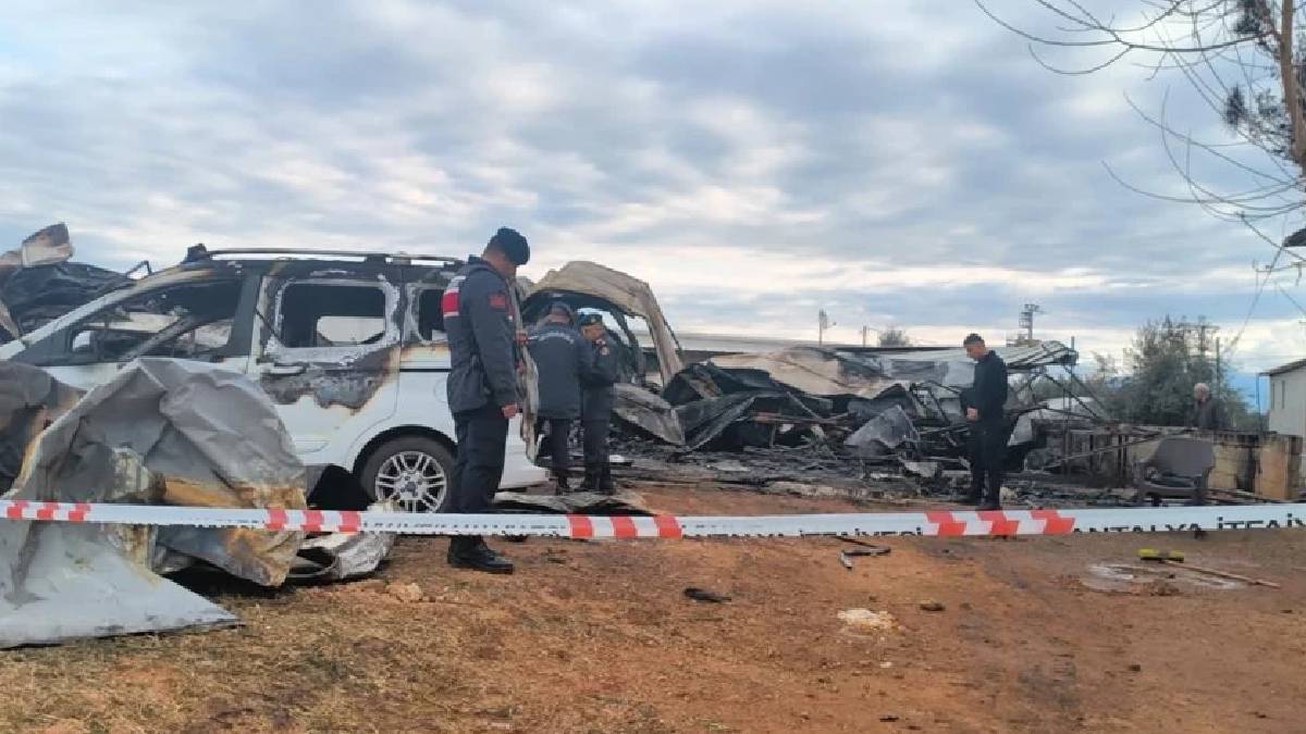 Antalya’da yangın faciası: 5’i çocuk 6 kişi hayatını kaybetti