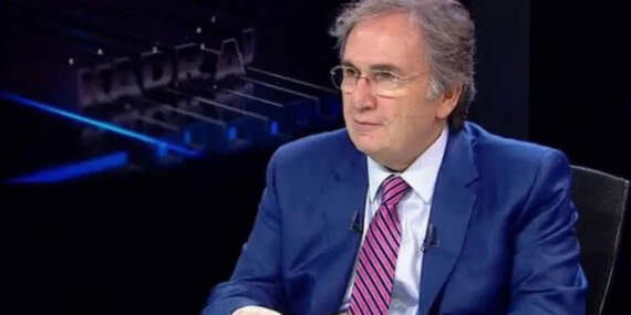 Prof. Dr. İbrahim Saraçoğlu’ndan göz altı morluklarını silip atan doğal mucize: Siyah üzüm çekirdeği yağı