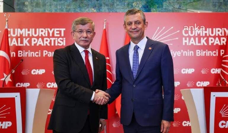 Özel’den Davutoğlu’na teşekkür: Bu suça karşı birleşmek zorundayız