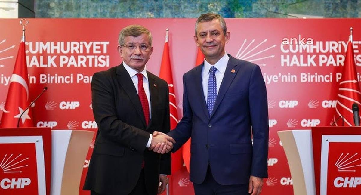 Özel’den Davutoğlu’na teşekkür: Bu suça karşı birleşmek zorundayız