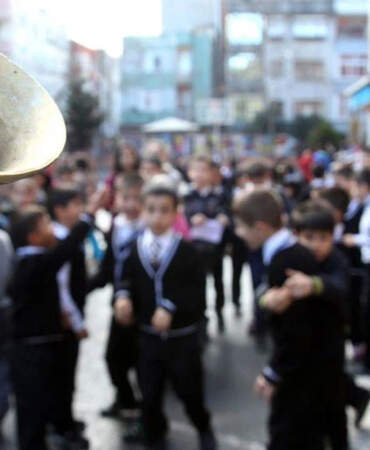 Ara tatil sona erdi: Öğrenciler yarın ders başı yapıyor