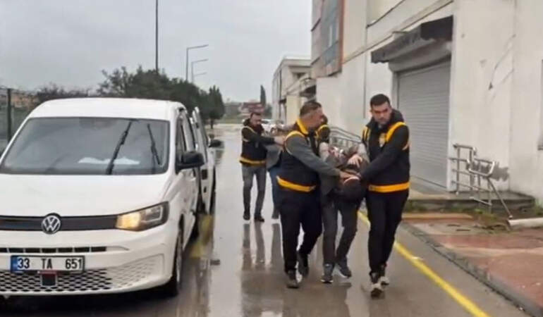 Atlara eziyet eden 2 kişiye hayvan barınağında çalışma cezası