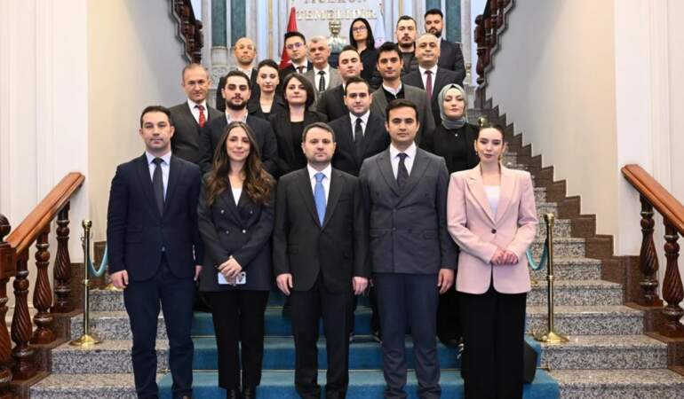 Gürlek, yargı muhabirleriyle bayramlaştı