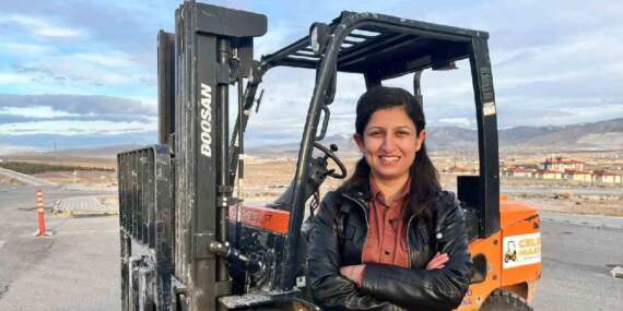 Kadınların gururu! 23 yaşında forklift kullanıyor, görenler şaşırıp kalıyor