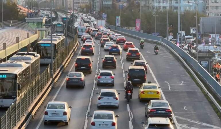 Trafikte dezenformasyona ceza geliyor
