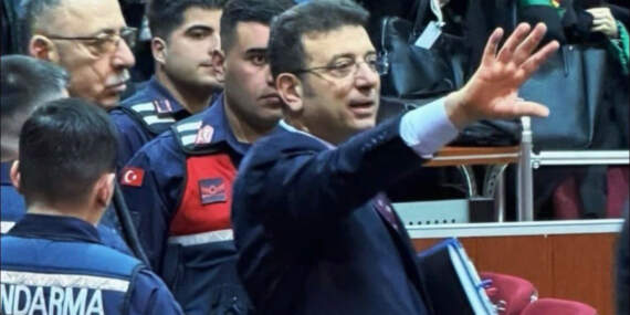 İBB davasında gerginlik sürüyor: 9’uncu duruşmada CHP’li vekillere sınırlama