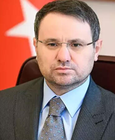 Bakan Gürlek’in kayıtlarını incelemişti: Tapu çalışanı tutuklandı