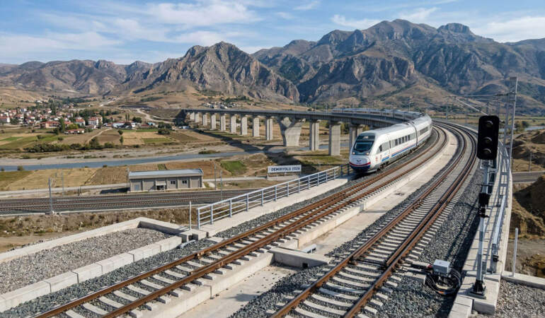Yeni demiryolu hatları hangileri? Raylı sistem projeleri ne zaman bitiyor? 2026 yılında bitecek dev yatırımlar