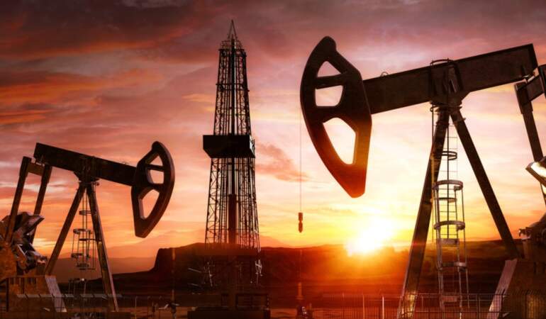 Müzakere beklentisi fiyatları düşürdü: Brent petrol 100 doların altına indi