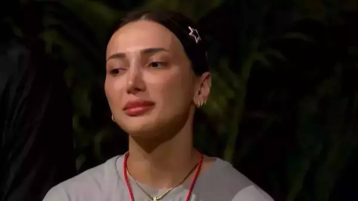 Survivor’da kayıp yemek krizi çözüldü! Büşra Yalçın sonunda itiraf etti: ‘Beraber çaldık’