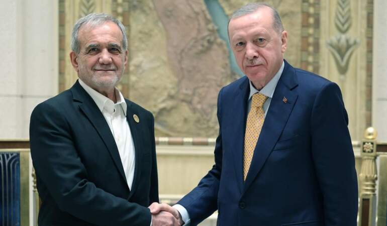 Pezeşkiyan’dan Erdoğan’a Türkçe teşekkür mesajı: Siyonist rejimi kınamadaki kararlı tutumu takdire şayan