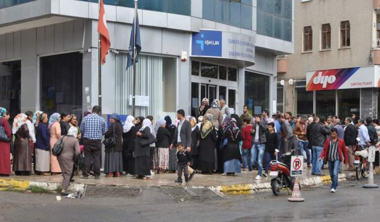 DİSK-AR geniş tanımlı işsizlik raporunu yayımladı: Avrupa’nın 2,4 katına ulaştı
