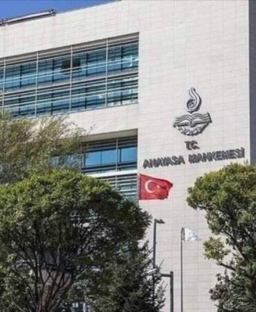 AYM’den 9 siyasi partinin hesaplarına onay