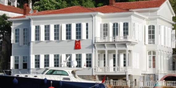 Kurtlar Vadisi’nin ikonik yalısı satışta