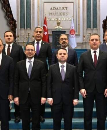 Gürlek, Türkiye Barolar Birliği’ni kabul etti