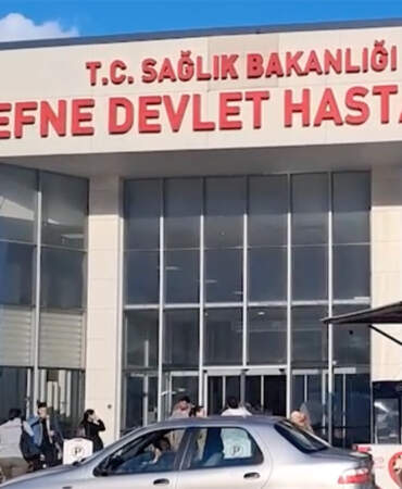 Hatay’da aşırı yağış Defne Devlet Hastanesi’ni vurdu: Poliklinik ve servisler kapatıldı