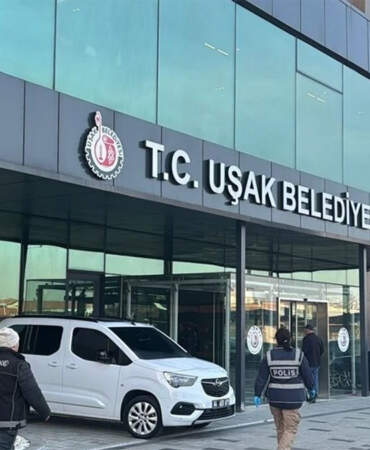 Uşak Belediyesi soruşturmasında 13 kişi adliyede, 4 yeni gözaltı