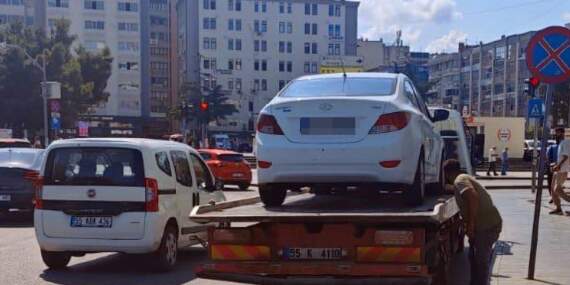 Korsan taksilere müdahale: Araçlar trafikten men edildi