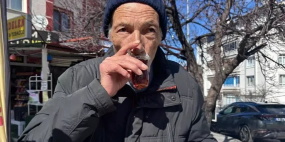 34 yıldır su içemiyor, bakın nasıl hayatta kalıyor