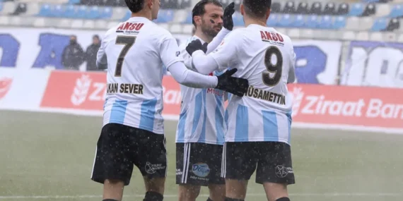 6 gollü düelloda kazanan Erzurumspor