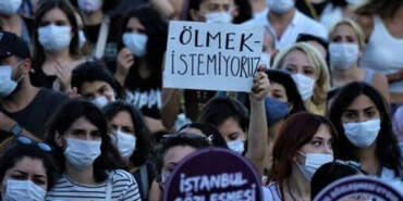 Kayseri’de Kadın Cinayeti! Eşi Öldürdü, Kaçtı