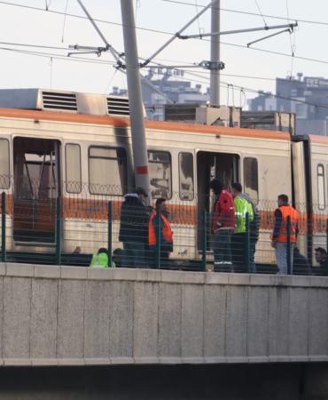 Adana’da Korku Dolu Anlar! Vagon Raydan Çıktı