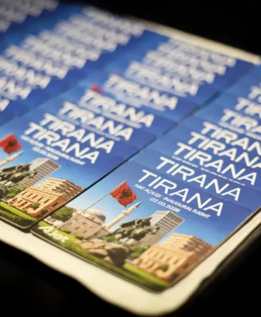 AJet Tiran’a Uçuş Seferlerini Başlattı