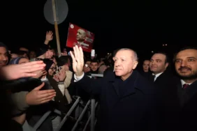 AK Parti Gençlik Kolları’ndan Erdoğan’a Doğum Günü Sürprizi