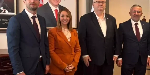 AK Partili belediye başkanları ilçelerin talepleri bakanlıklara taşıdı