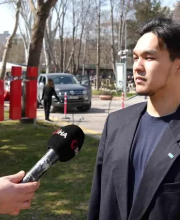 Kazakistan’da Yeni Anayasa Referandumu