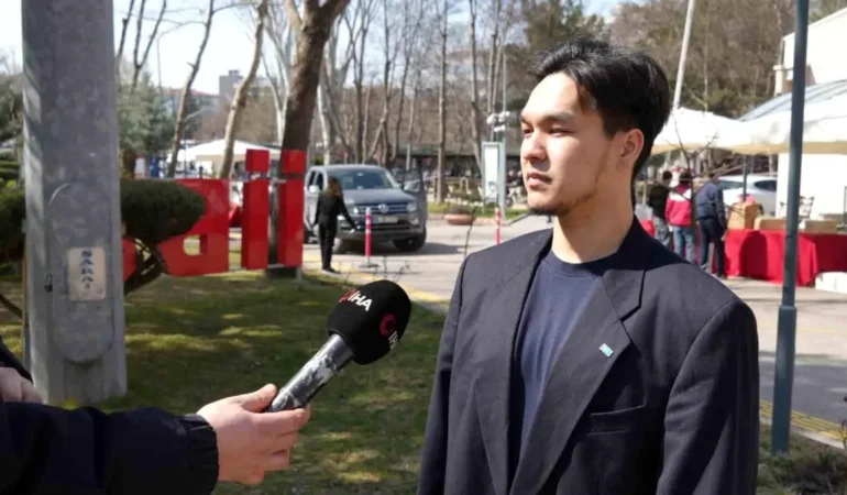 Kazakistan’da Yeni Anayasa Referandumu