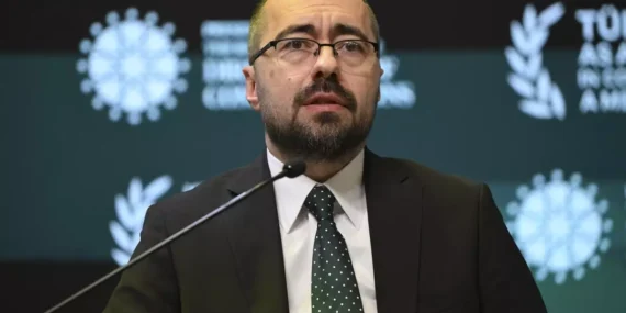 Ankara’da ‘Medya Perspektifinden Çatışma Bölgelerinde Türkiye’nin Rolü’ Paneli düzenlendi