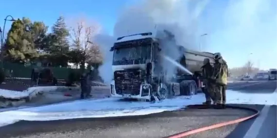 Polatlı’da Hafriyat Kamyonunda Yangın