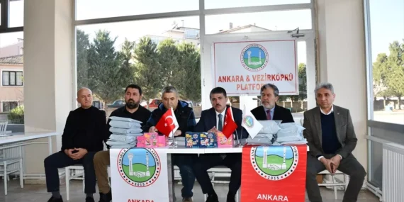 Vezirköprü’de İhtiyaç Sahibi Öğrencilere Bayram Desteği